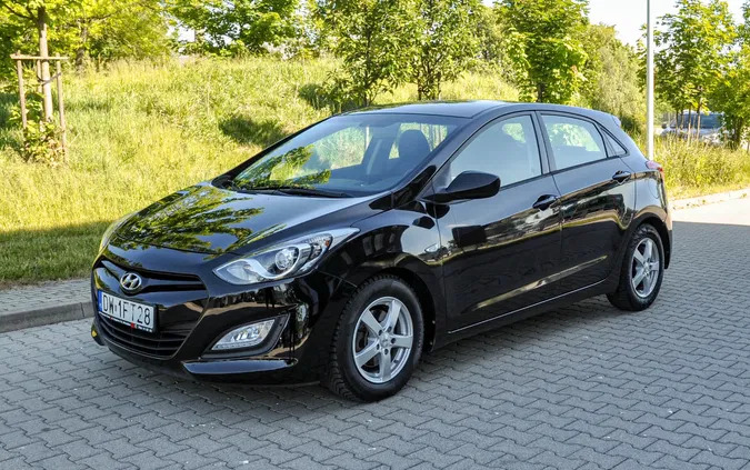 hyundai i30 Hyundai I30 cena 29900 przebieg: 161000, rok produkcji 2012 z Wojkowice